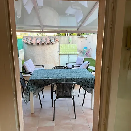 Bas De Avec Jardin - Centre Et à Pied Appartement *